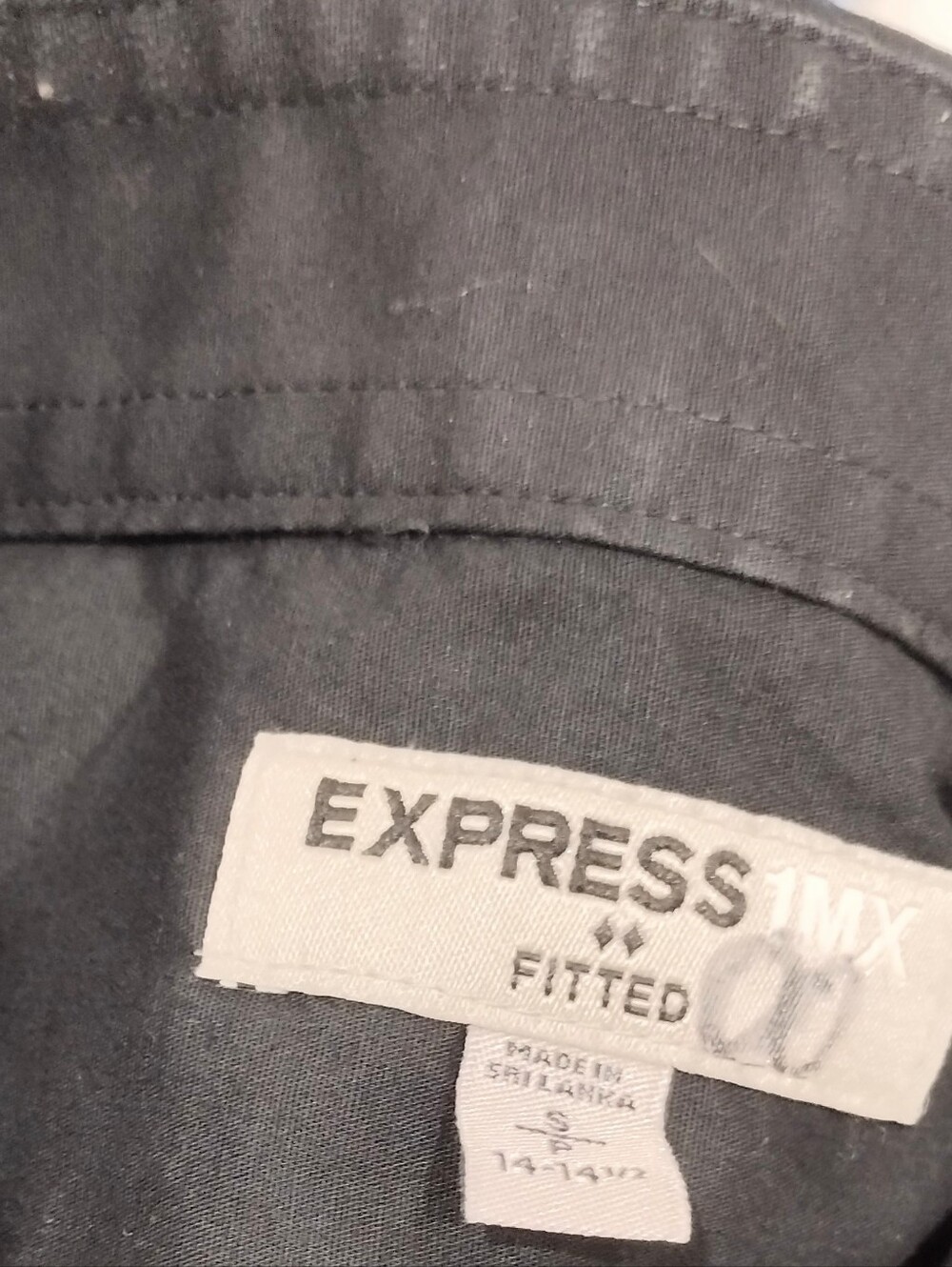 Express Sz S Fitted Black Men's Button-Up Shirt - Classic Dress Shirt - Picture 6 of 9
